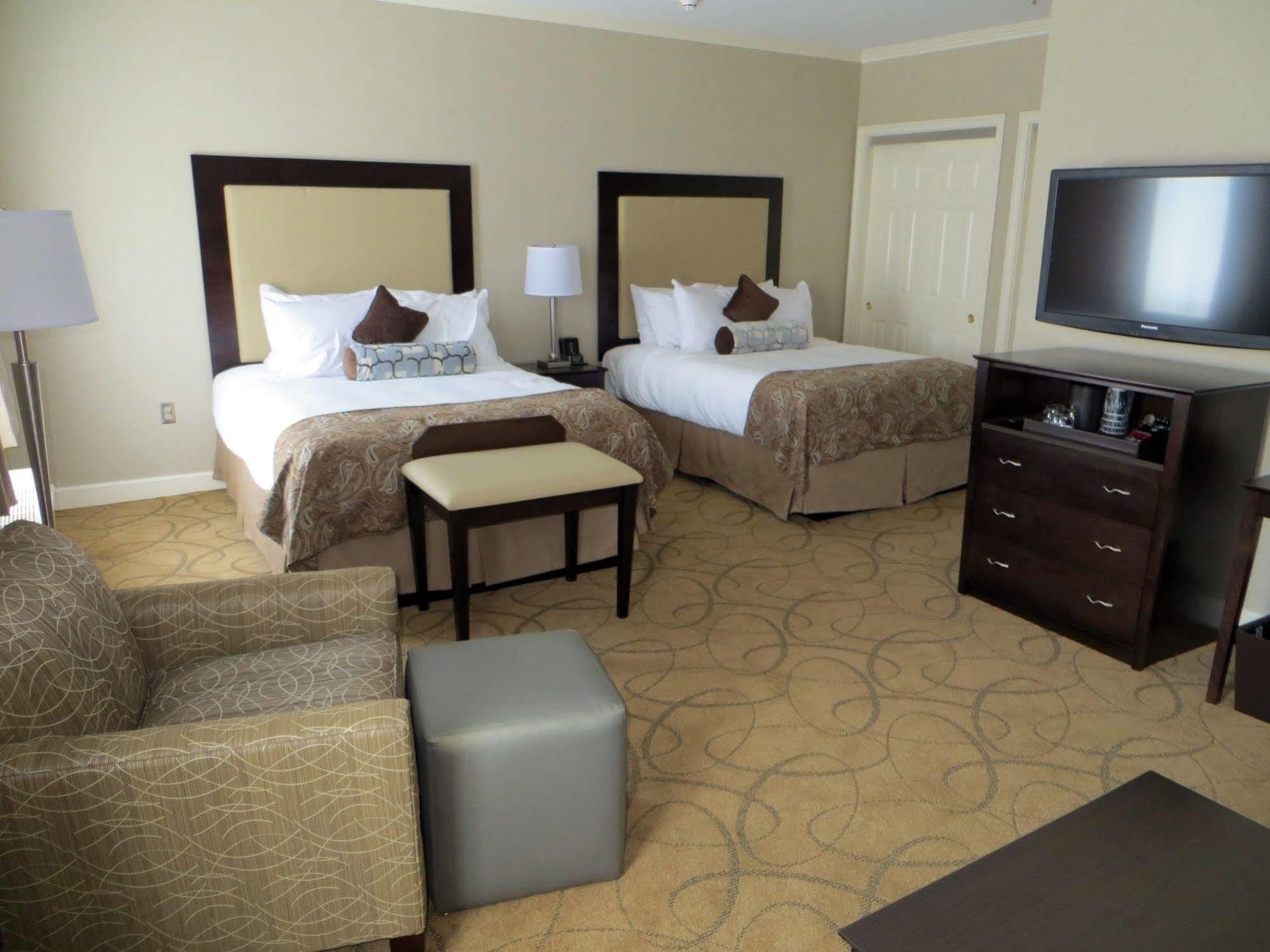 The Marcum Hotel & Conference Center Oxford Εξωτερικό φωτογραφία